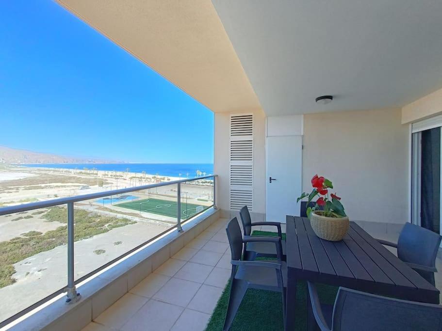 Mar Y Sal 12 Suites, Gran Terraza Con Vistas Al Mar, 2 Hab, Garaje Y Piscina Roquetas de Mar Exterior foto